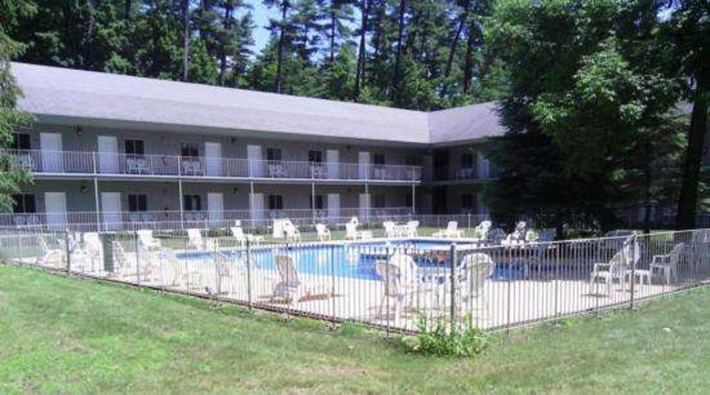 The Stone Gate Resort Lake George Exterior foto